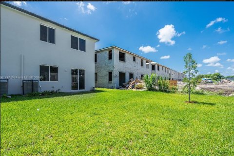 Townhouse in Miami, Florida 5 bedrooms № 1368726 - photo 6