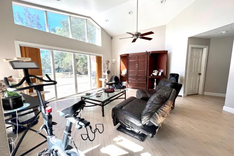 Casa en venta en Lake Worth, Florida, 4 dormitorios, 301.93 m2 № 848059 - foto 4