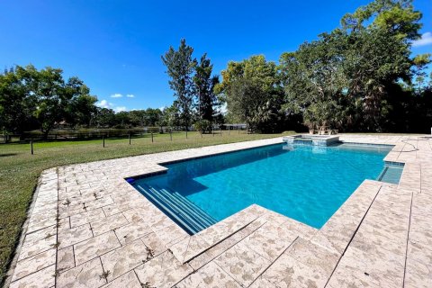 Villa ou maison à vendre à Lake Worth, Floride: 4 chambres, 301.93 m2 № 848059 - photo 1