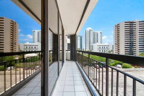 Copropriété à vendre à Riviera Beach, Floride: 3 chambres, 230.21 m2 № 1207716 - photo 6