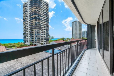 Condominio en venta en Riviera Beach, Florida, 3 dormitorios, 230.21 m2 № 1207716 - foto 5