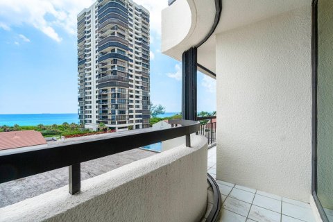 Condominio en venta en Riviera Beach, Florida, 3 dormitorios, 230.21 m2 № 1207716 - foto 11