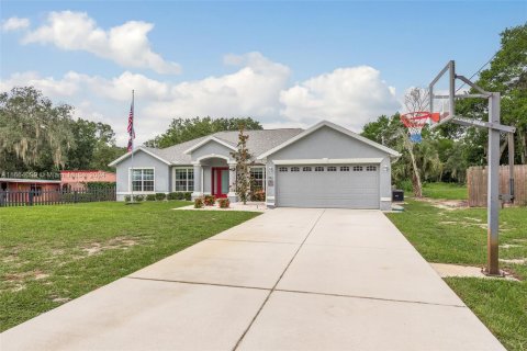 Villa ou maison à vendre à New Port Richey, Floride: 4 chambres № 1375638 - photo 2