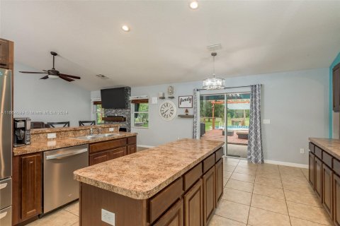 Casa en venta en New Port Richey, Florida, 4 dormitorios № 1375638 - foto 21