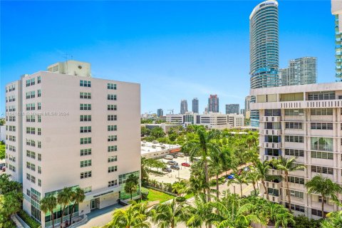 Condominio en venta en Miami Beach, Florida, 1 dormitorio, 75.25 m2 № 1320622 - foto 13