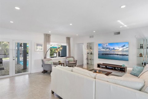 Villa ou maison à vendre à Palmetto Bay, Floride: 4 chambres, 146.32 m2 № 1320621 - photo 5