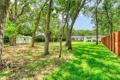 Villa ou maison à vendre à Pinecrest, Floride: 5 chambres, 248.05 m2 № 1185694 - photo 23