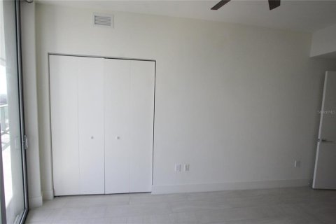 Condo in Sunrise, Florida, 3 bedrooms  № 1253313 - photo 13