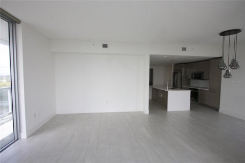 Condo in Sunrise, Florida, 3 bedrooms  № 1253313 - photo 9