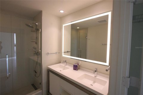 Condo in Sunrise, Florida, 3 bedrooms  № 1253313 - photo 27