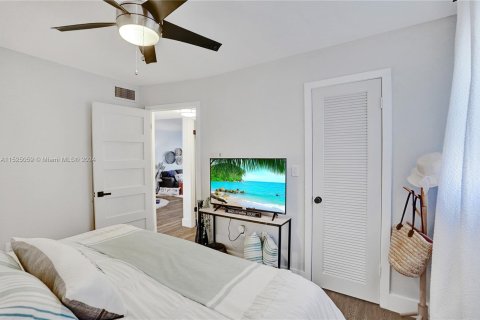 Condo in Sunrise, Florida, 2 bedrooms  № 986203 - photo 29