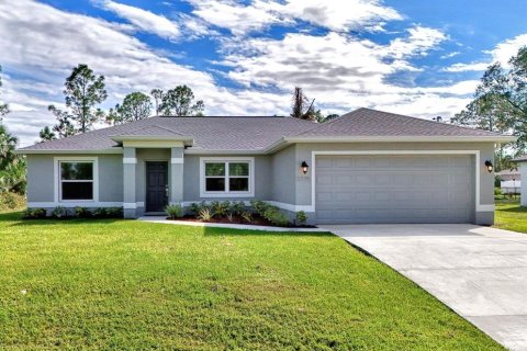 Villa ou maison à vendre à North Port, Floride: 3 chambres, 133.41 m2 № 1408796 - photo 2