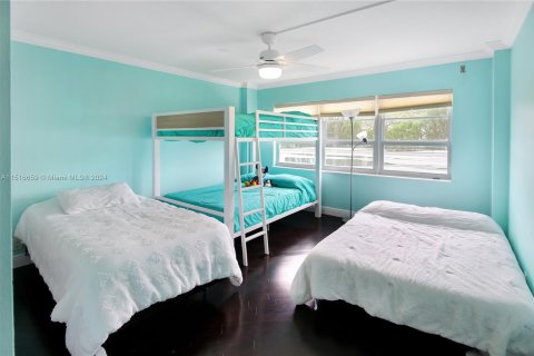 Купить кондоминиум в Форт-Лодердейл, Флорида 2 спальни, 113.15м2, № 959024 - фото 27