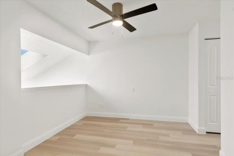 Adosado en venta en Tampa, Florida, 3 dormitorios, 196.49 m2 № 1314107 - foto 21