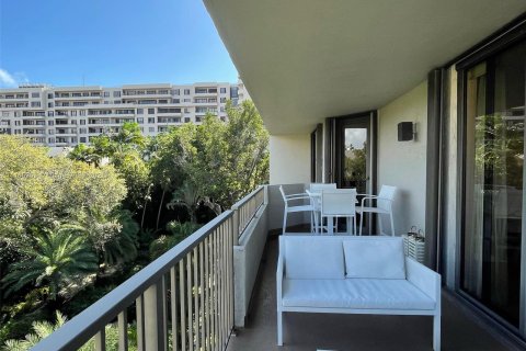 Condo in Key Biscayne, Florida, 2 bedrooms  № 1498 - photo 1