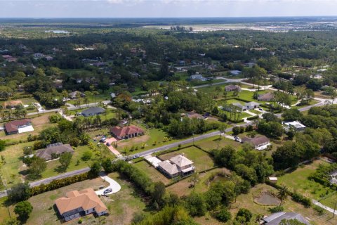 Villa ou maison à vendre à Loxahatchee Groves, Floride: 4 chambres, 252.6 m2 № 1180329 - photo 18