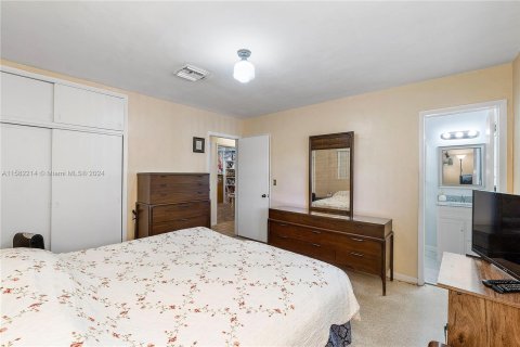 Casa en venta en Hollywood, Florida, 3 dormitorios, 145.21 m2 № 1173764 - foto 22