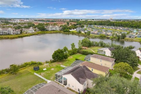 Villa ou maison à vendre à Davenport, Floride: 6 chambres, 224.64 m2 № 1364042 - photo 1