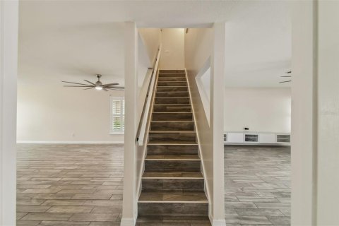 Villa ou maison à vendre à Orlando, Floride: 6 chambres, 282.42 m2 № 1422535 - photo 26