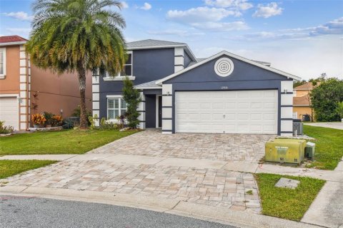 Villa ou maison à vendre à Orlando, Floride: 6 chambres, 282.42 m2 № 1422535 - photo 3