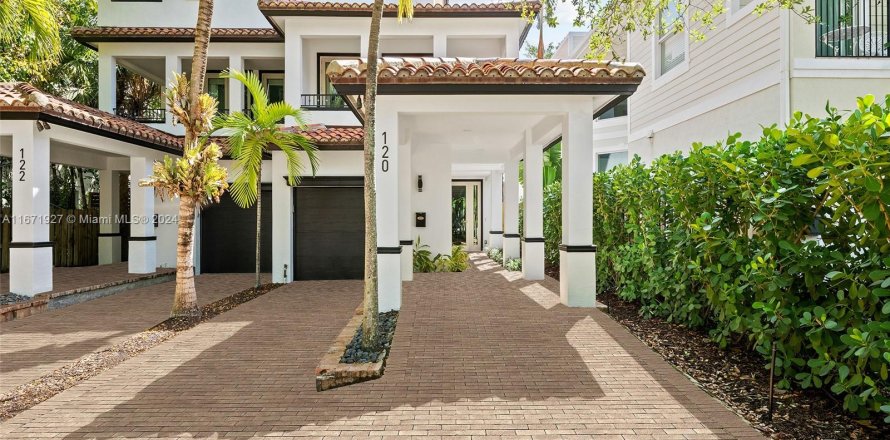 Townhouse in Fort Lauderdale, Florida 3 bedrooms, 261.06 sq.m. № 1393601