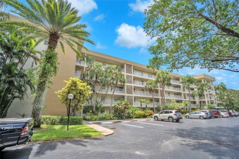 Copropriété à louer à Pompano Beach, Floride: 3 chambres, 130.99 m2 № 1310379 - photo 24