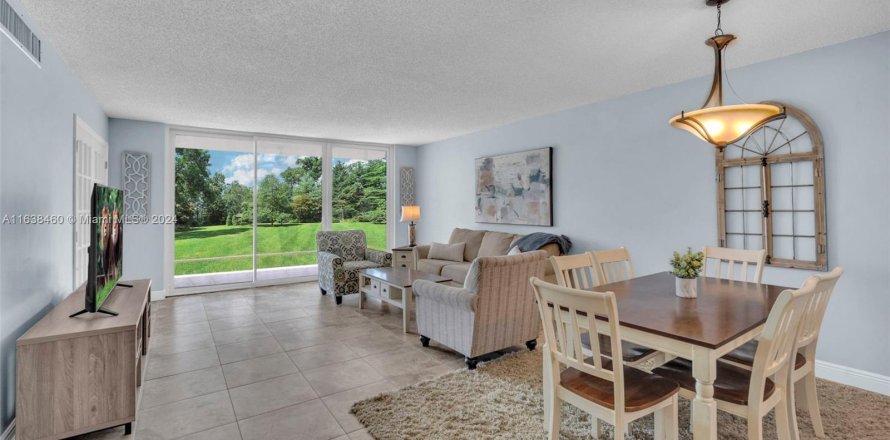 Condo in Pompano Beach, Florida, 3 bedrooms  № 1310379