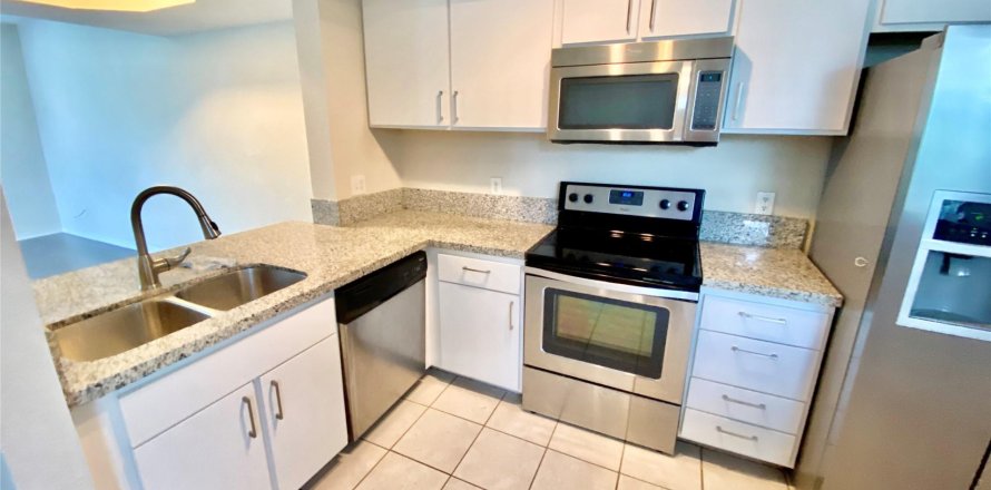 Condo in Davie, Florida, 3 bedrooms  № 987342