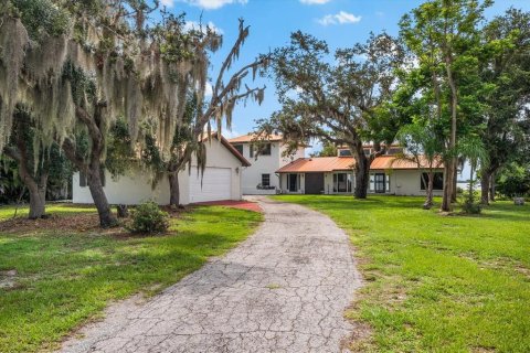 Villa ou maison à vendre à Punta Gorda, Floride: 3 chambres, 269.42 m2 № 1286324 - photo 2