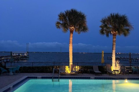 Copropriété à vendre à Palm Bay, Floride: 2 chambres, 106.47 m2 № 1102332 - photo 8