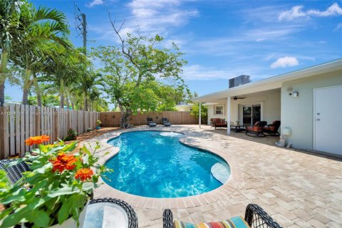 Villa ou maison à vendre à Dania Beach, Floride: 2 chambres, 102.94 m2 № 1207063 - photo 3