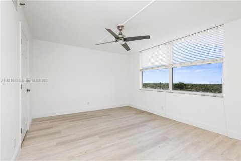 Copropriété à vendre à Deerfield Beach, Floride: 2 chambres, 99.41 m2 № 1292439 - photo 4