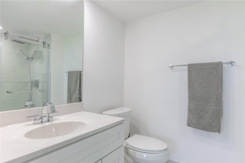 Copropriété à vendre à Deerfield Beach, Floride: 2 chambres, 99.41 m2 № 1292439 - photo 7