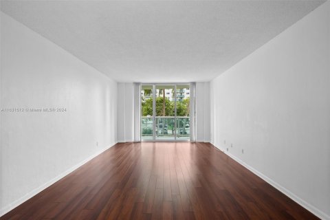 Copropriété à vendre à Sunny Isles Beach, Floride: 2 chambres, 141.68 m2 № 1292438 - photo 3