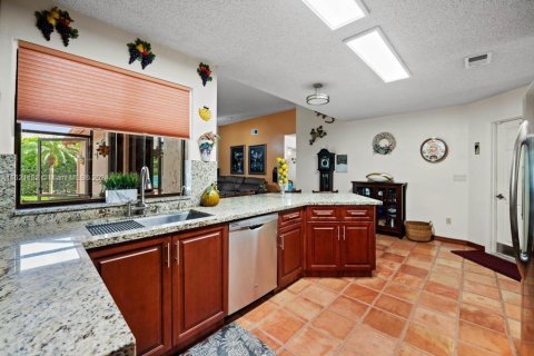 Casa en venta en Davie, Florida, 4 dormitorios, 210.7 m2 № 1269316 - foto 11