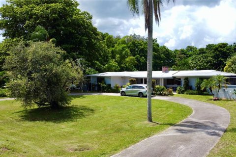 Villa ou maison à vendre à Southwest Ranches, Floride: 3 chambres, 384.99 m2 № 1285960 - photo 17