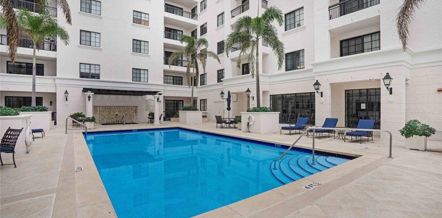 Condominio en Boca Raton, Florida, 2 dormitorios  № 945283