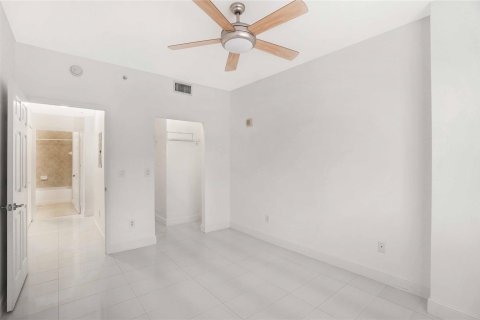 Condo in Boca Raton, Florida, 2 bedrooms  № 945283 - photo 14