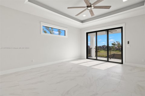 Villa ou maison à vendre à Cape Coral, Floride: 4 chambres, 317.91 m2 № 1393628 - photo 23