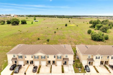 Touwnhouse à vendre à Davenport, Floride: 3 chambres, 155.33 m2 № 1256142 - photo 8