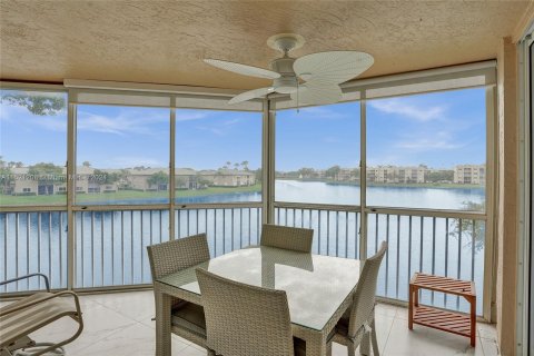 Copropriété à vendre à Tamarac, Floride: 2 chambres, 139.35 m2 № 1270389 - photo 28