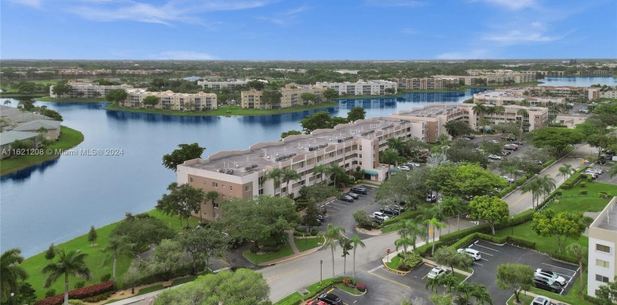 Condo à Tamarac, Floride, 2 chambres  № 1270389