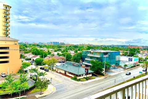 Condo in Miami, Florida, 1 bedroom  № 843753 - photo 9