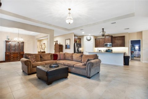 Villa ou maison à vendre à Wesley Chapel, Floride: 4 chambres, 263.84 m2 № 1300771 - photo 4