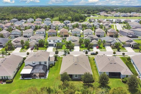 Villa ou maison à vendre à Wesley Chapel, Floride: 4 chambres, 263.84 m2 № 1300771 - photo 25