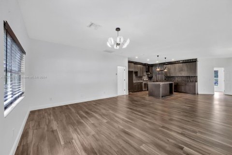 Casa en venta en Naples, Florida, 3 dormitorios, 207.82 m2 № 972280 - foto 7