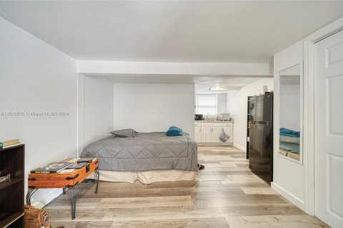 Immobilier commercial à vendre à Miami, Floride: 133.41 m2 № 972187 - photo 16