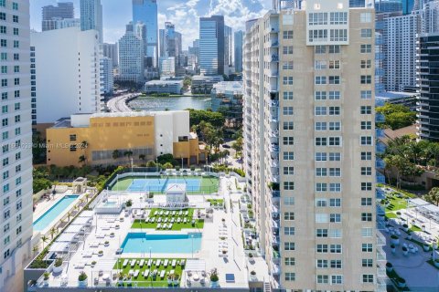 Condominio en venta en Miami, Florida, 1 dormitorio, 68.28 m2 № 1437099 - foto 18