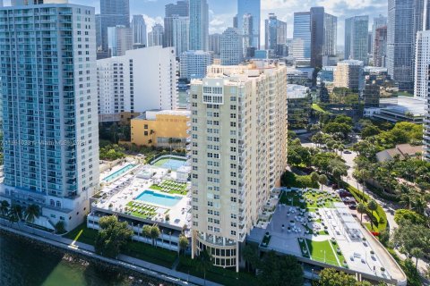 Condominio en venta en Miami, Florida, 1 dormitorio, 68.28 m2 № 1437099 - foto 19