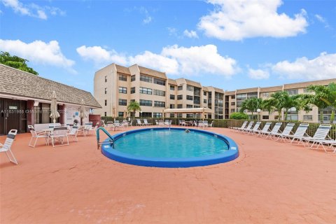 Condominio en venta en Sunrise, Florida, 2 dormitorios, 73.67 m2 № 1292345 - foto 26